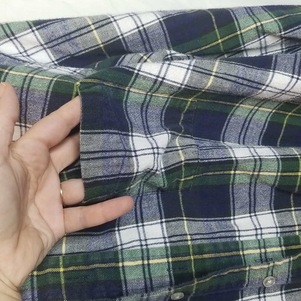 L.L.Bean 90s Button Down Plaid/Flannel Long Sleeve Shirt, Size Large - Picture 5 of 9